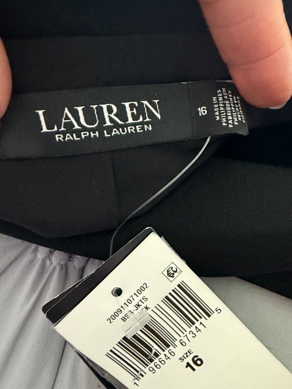 Lauren Ralph Lauren Classic  Black Double-Breasted Blazer - Women's Jacket—NWT - Picture 3 of 6